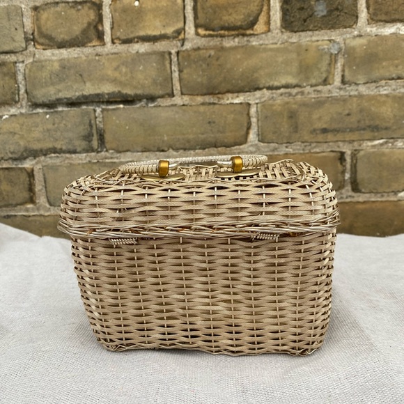 Vintage Champagne Metal Basket Woven Box Purse with Top Handle // 1950s - Picture 5 of 8
